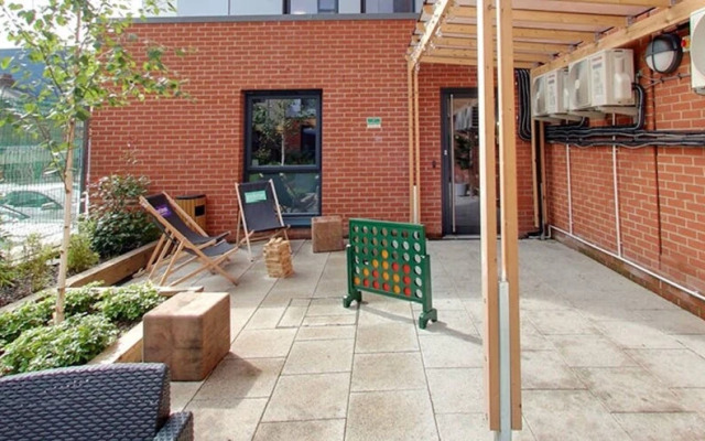 Comfy rooms for STUDENTS Only-NEWCASTLE