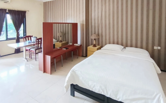 Gita Puri RedPartner Blitar