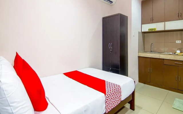 OYO 766 Ichehan Apartments