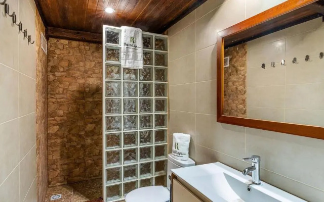 Casa Capricho de Luna Atarfe by Ruralidays