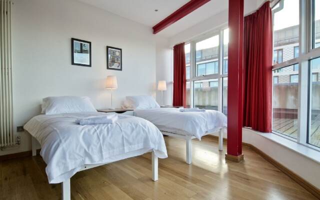 62-66 Farringdon by condokeeper