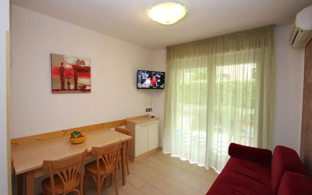 Cozy Flat Near the Beach