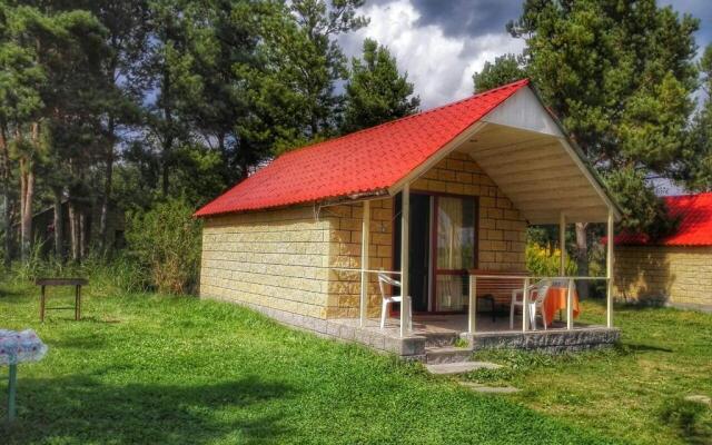 Sevan Lake Cottages