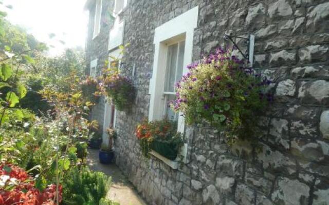 The Owls Crest House B&b