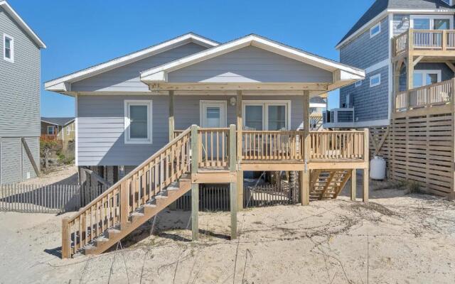 Lowe Tide by Oak Island Accommodations