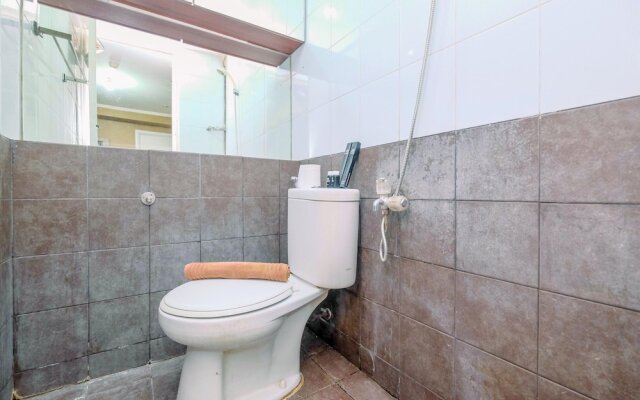 Comfy 2Br At Green Pramuka City Apartment