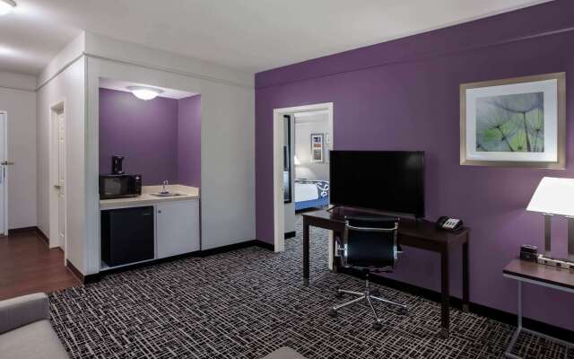 La Quinta Inn & Suites by Wyndham Lubbock North