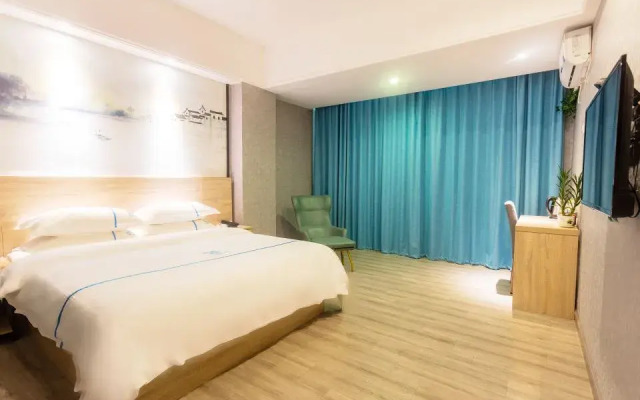 Lily Hotel ( Yangxi West Lake )