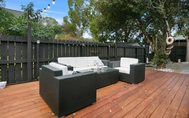 Sky Above Beach Below - Waihi Beach Holiday Home