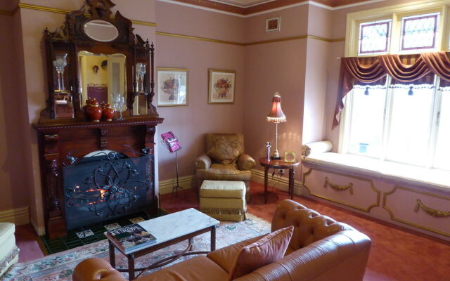 Deloraine Homestead