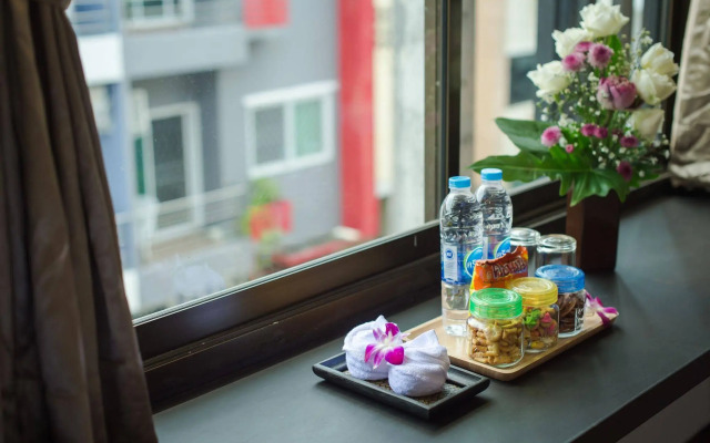 The SR Residence