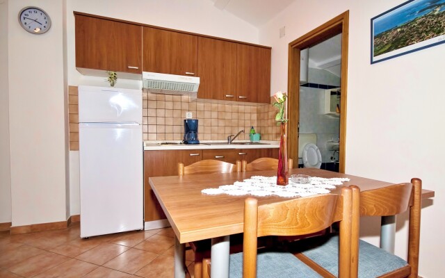 Apartments Snjezana