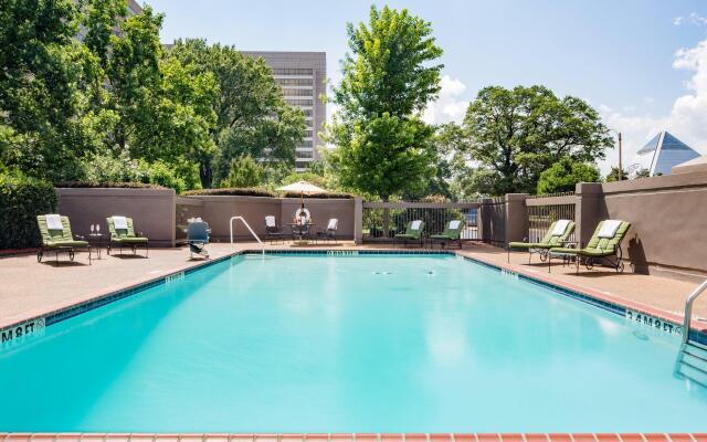 Crowne Plaza Memphis Downtown Hotel by IHG