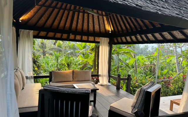 Villa Pantulan Bali Hotel