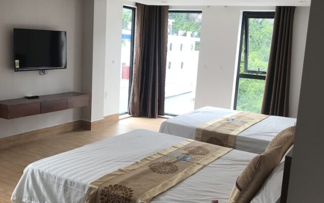 Romance Hotel