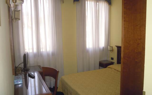 Alloggi Marinella