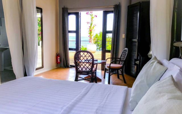 Granada Beach Resort - Adults Only