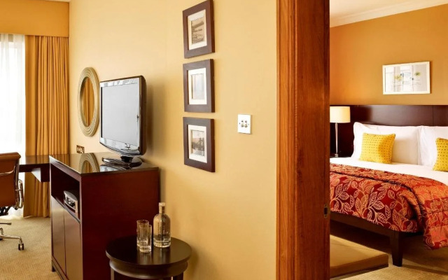 Chelsea Harbour Retreat