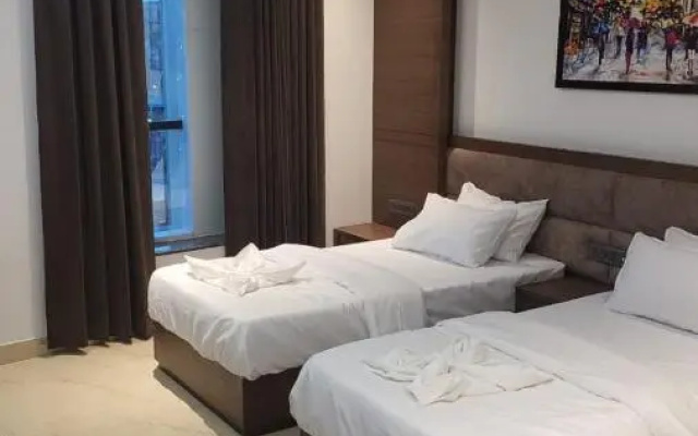 Hotel Midtown - A Unit By Prakash