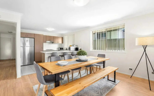 Hunter Home with POOL / CINEMA ROOM / PING PONG