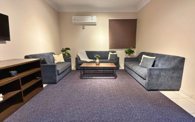Hamsat Aldyafa Serviced Apartments