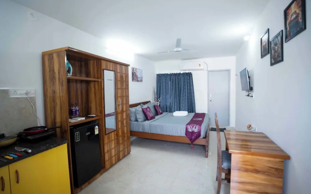 Yellow Bells Studios and Suites