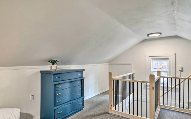 Family-friendly Des Moines Retreat w/ Patio!