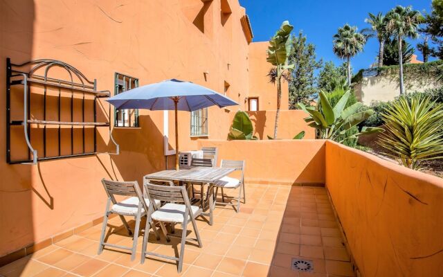 Frontline Golf and Sea views, 2 Bed JC6