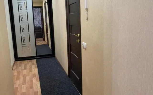 2 комнатная квартира, до 6 спальных мест(КБ-75,Ашан, Метро,Эпицентр)