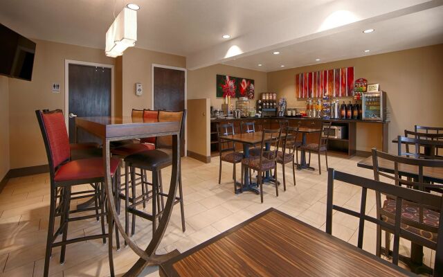 Best Western Fallon Inn & Suites