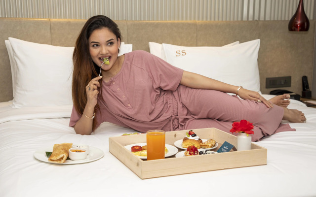 Radisson Hotel Sector 29 Gurugram