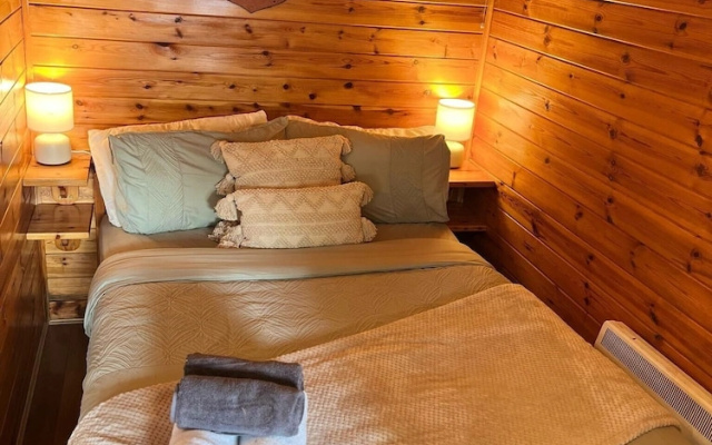 Standard Cabin in Crianlarich, West Highland way