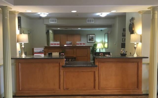 Candlewood Suites La Porte by IHG