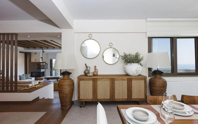 Villa Rizes Luxury in Maroulas