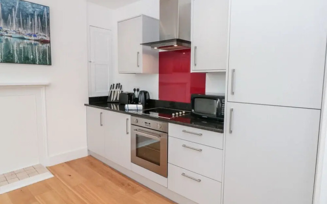 Apartment 1 @ 22 Foss Street