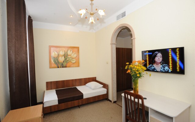 Старый двор