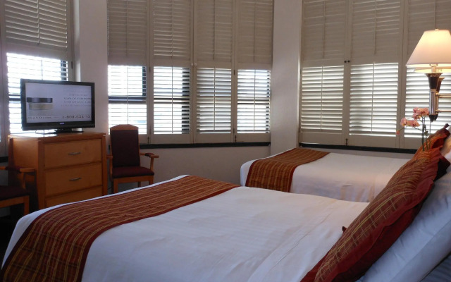 Grant Plaza Hotel
