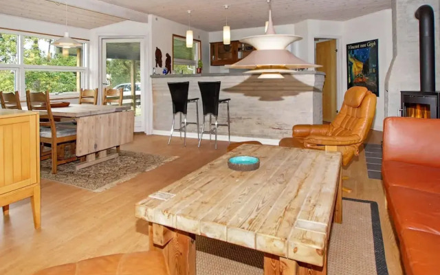 6 Person Holiday Home in Skjern
