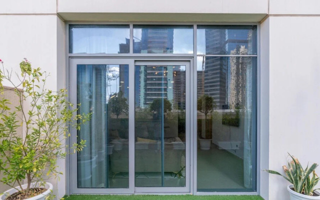 The Lofts Towers by Deluxe Holiday Homes