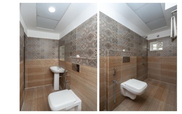 Hotel Lions India by OYO Rooms