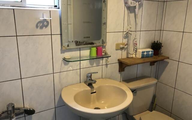 YOLOHO villa