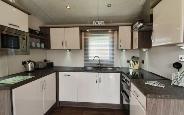 Home From Home Caravan in Lowestoft