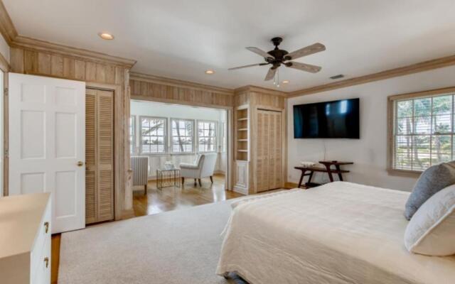 Villa Dolce Vita 4bd 4ba Private Pool and Parking