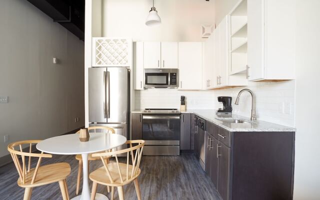 Kasa Altmayer Savannah