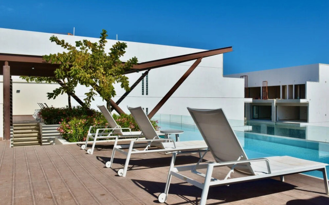 Luxury Condos by Select