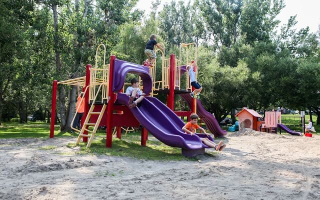 Lake Avenue RV Resort