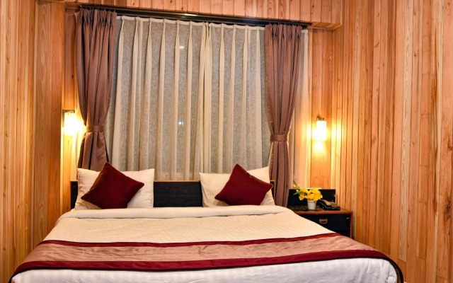Rufina Apple Valley Inn