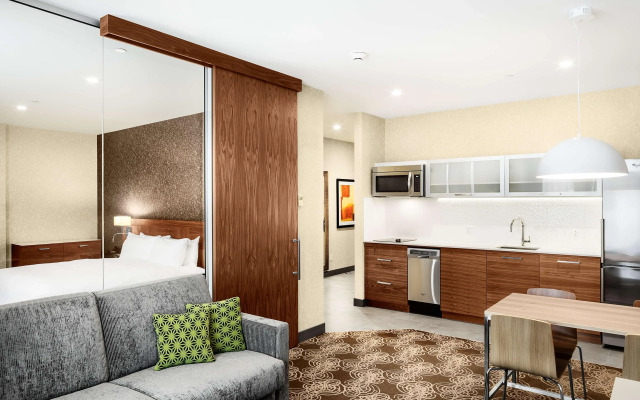 Hilton Montreal Laval