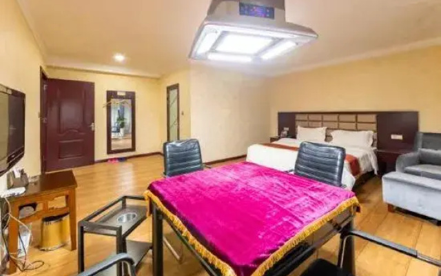 Weinan Huiou Collection Hotel