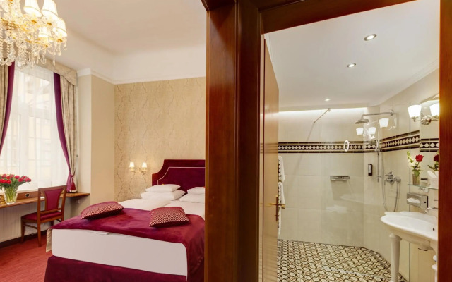 Hotel Stefanie